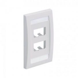 Placa de Pared Vertical Ejecutiva, Salida Para 4 Puertos Mini-Com, Con Espacios Para Etiquetas, Color Blanco