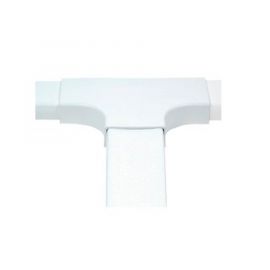 Sección en "T" color blanco de PVC auto extinguible, para canaleta PT48 (6140-01002)